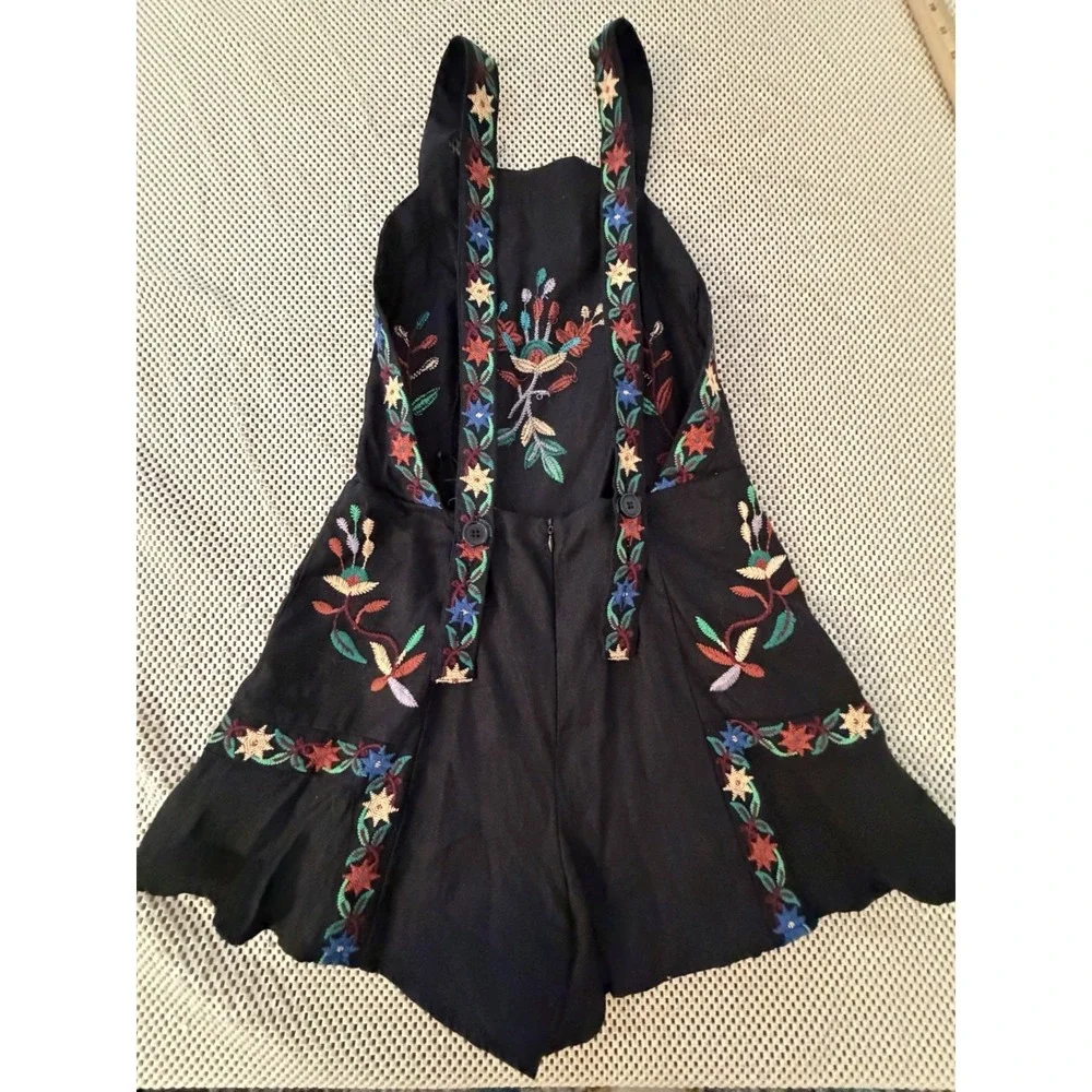 Zara Linen Romper S Floral Embroidered Black Bib Jumper Boho Hipster Open Back